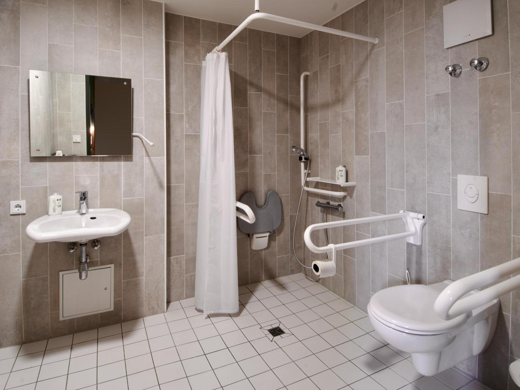 B&B Hotel Bad Homburg Bad Homburg vor der Höhe Eksteriør bilde